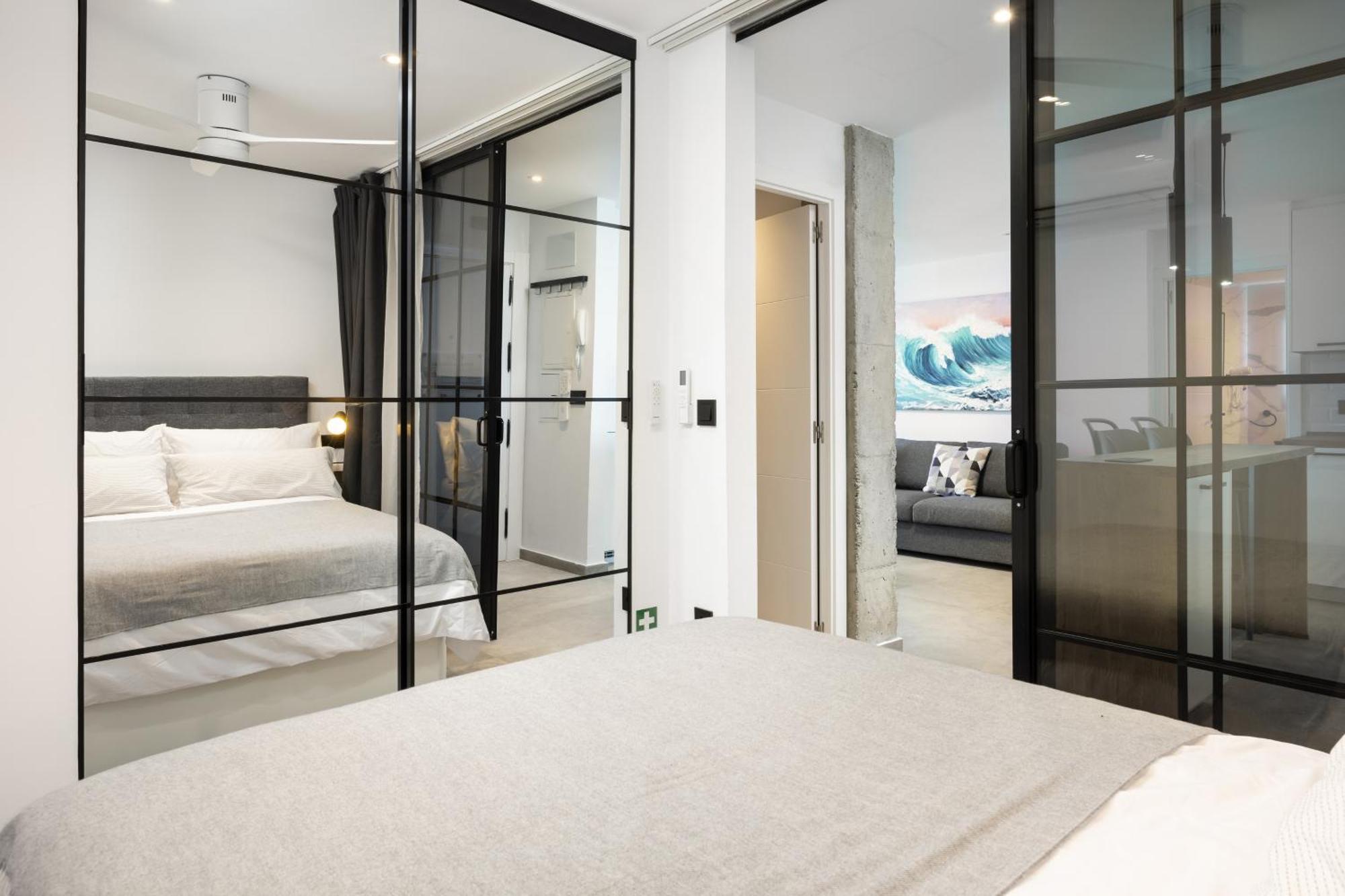 Perla Negra - With Private Access Apartment Benalmadena